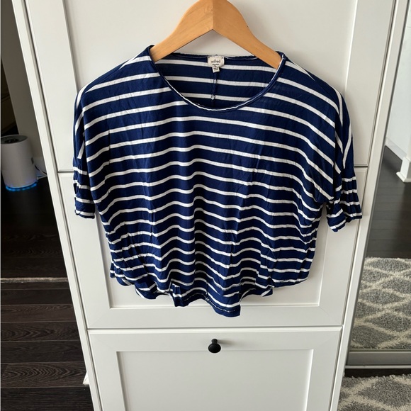 Assorted aritzia - Picture 6 of 13